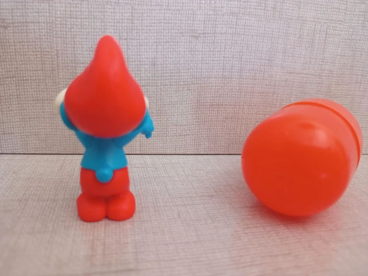 Papai Smurf maestro Ferrero Kinder 1996  Tam 5 cm5  - Foto 4