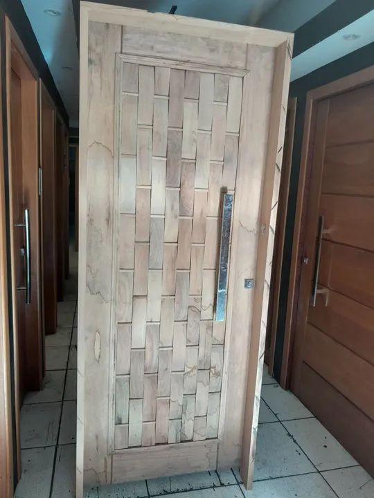 Porta couro 87x214mt parcelo até 10X no cartão sem juros 