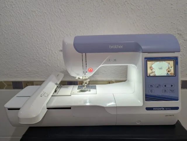 Bordadeira Brother Be915l Com Area De 18x13 E 10x10 + Wi-fi - Foto 2