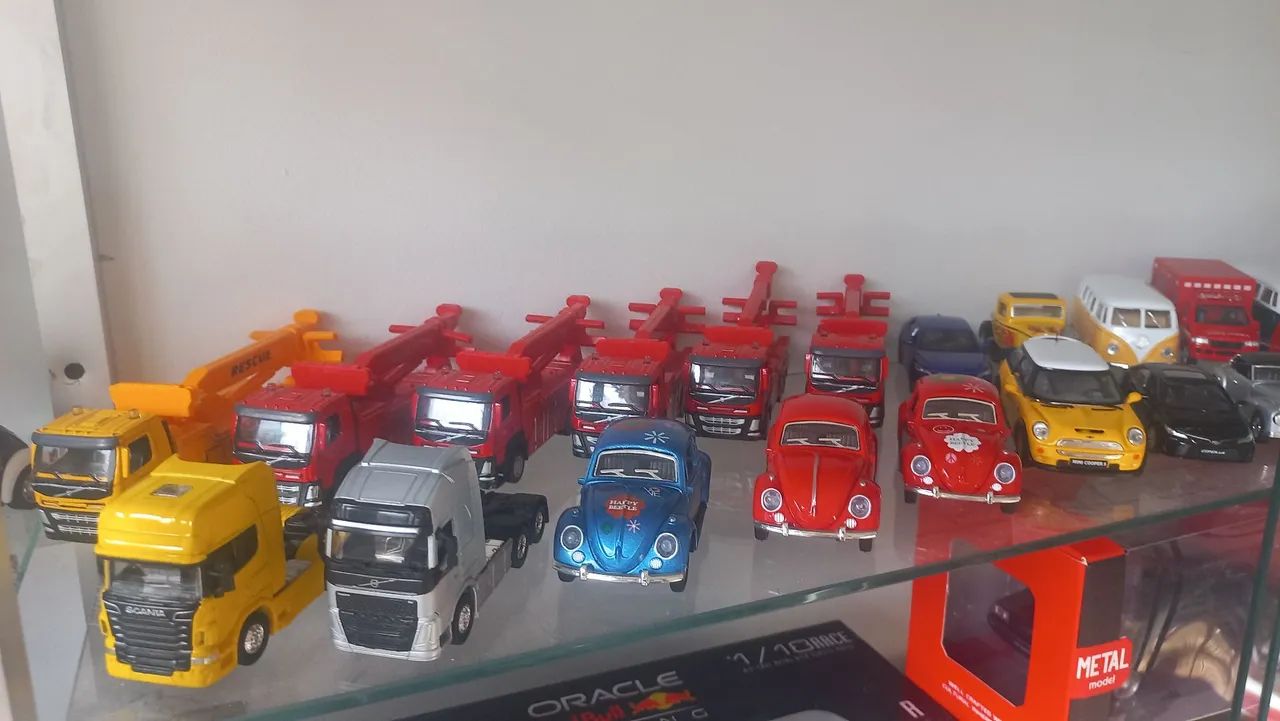 Miniaturas de Carros 1:43 a 1:36 a unidade  - Foto 4
