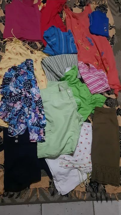 Lote de roupas femininas - Foto 5
