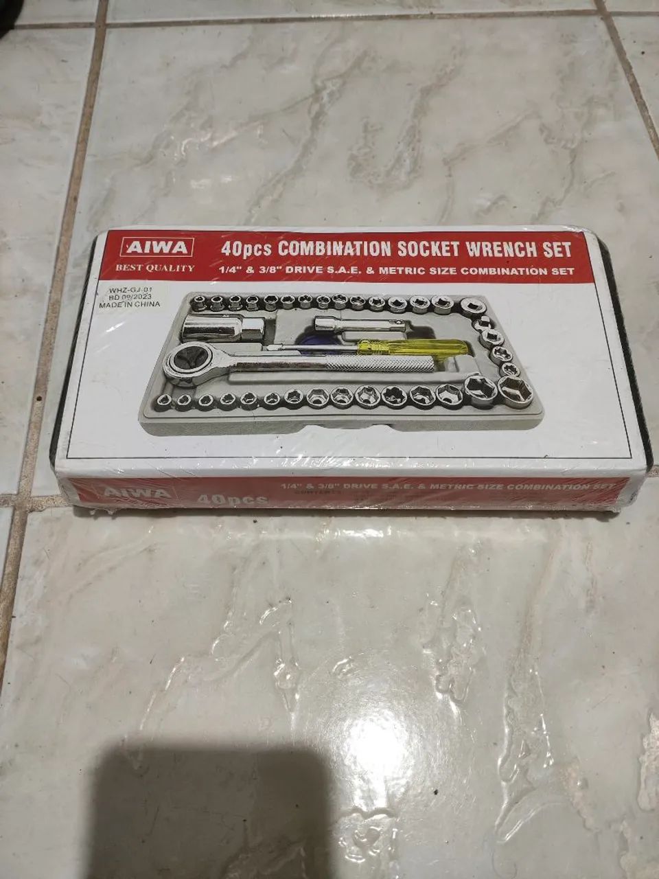 Jogo de Chaves de Soquete 40 Peças 1/4" e 3/8" AIWA