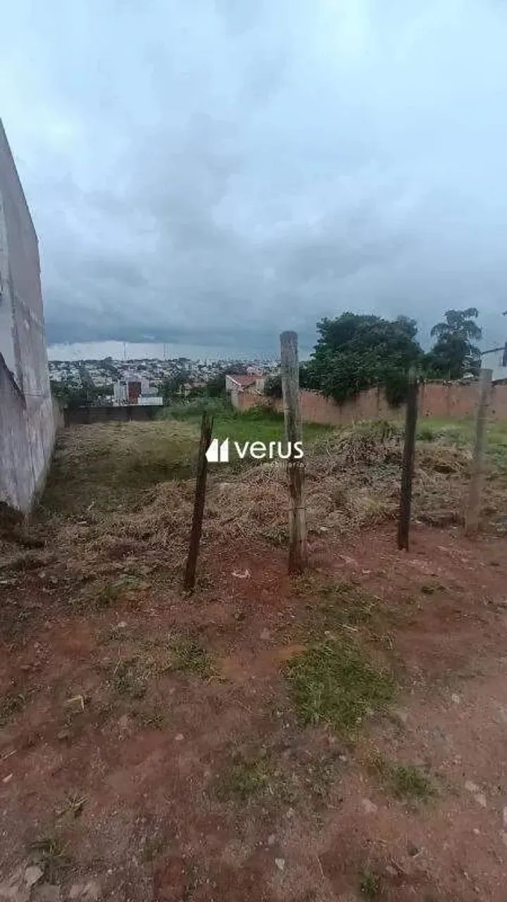 TERRENO à venda, CIDADE JARDIM - Uberlândia/MG
