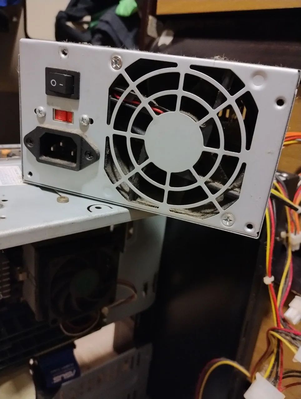 Fonte ATX-P4 500W usada - PC - Foto 2