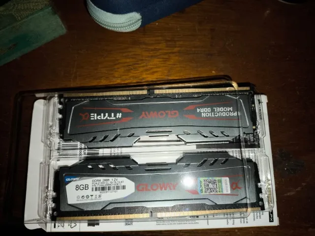 Memória RAM DDR4 2x8