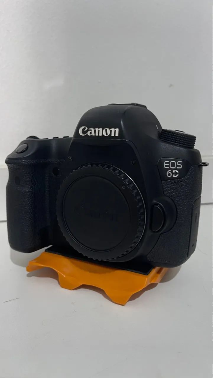 Canon EOS 6D - Câmera DSLR