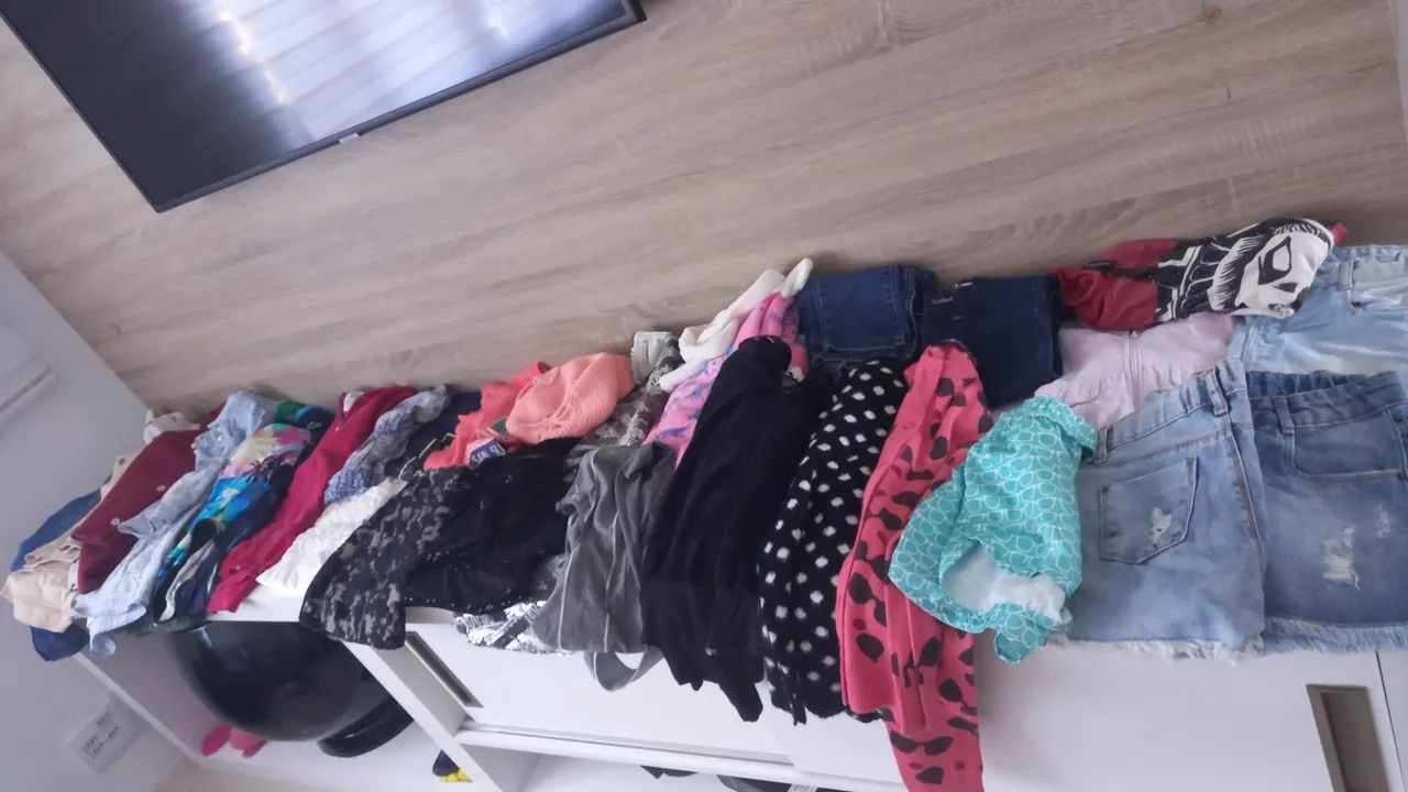 Lote roupas   - Foto 2