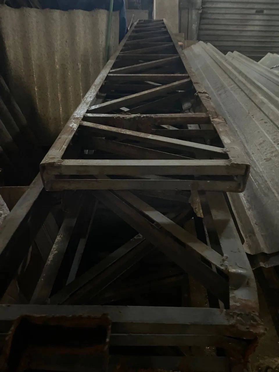 Treliças para Telhado 45cm U3 - Em Ótimo Estado de Conservação  - Foto 5