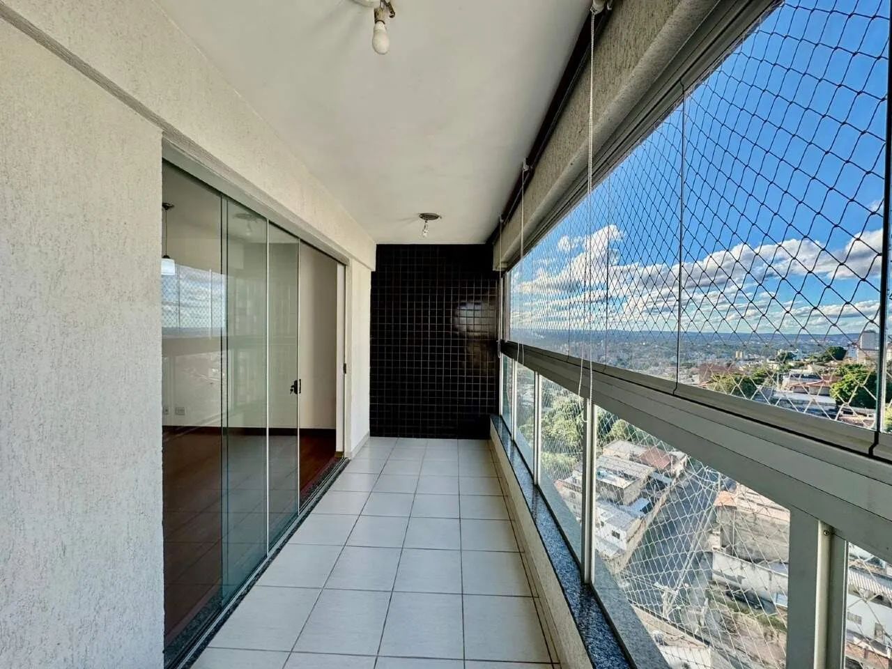 Apartamento à venda, 3 quartos, 1 suíte, 2 vagas, Ouro Preto - Belo Horizonte/MG - Foto 4