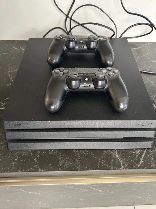 PlayStation 4 Pro - Foto 3