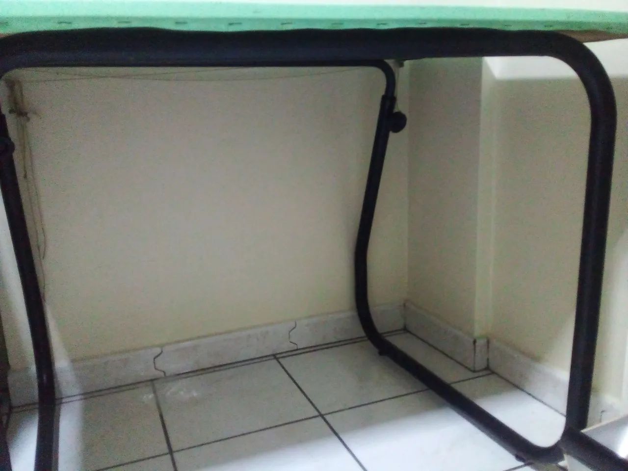 Mesa Cavalete Tubular Trident com prancheta  - Foto 4