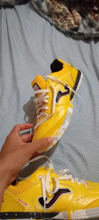 Chuteira de futsal- Tamanho 41 - Foto 2