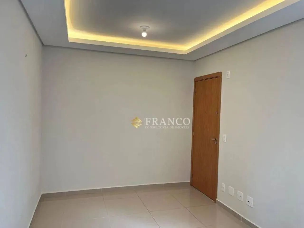 Apartamento com 2 dormitórios para alugar, 41 m² - Jardim das Bandeiras - Taubaté/SP