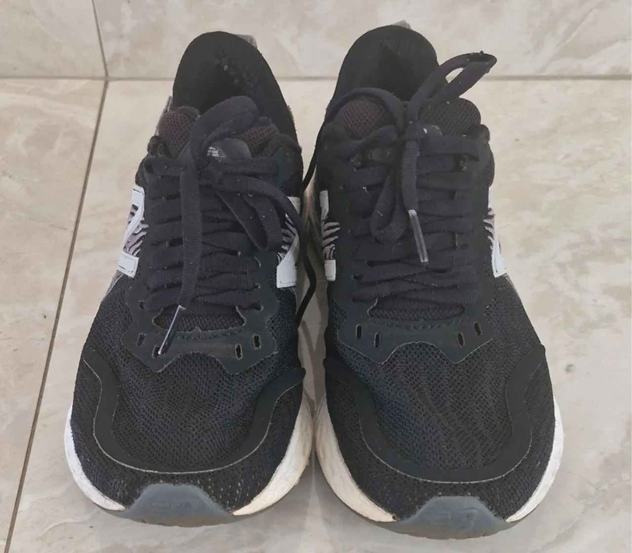 Tênis New Balance Tempo número 33