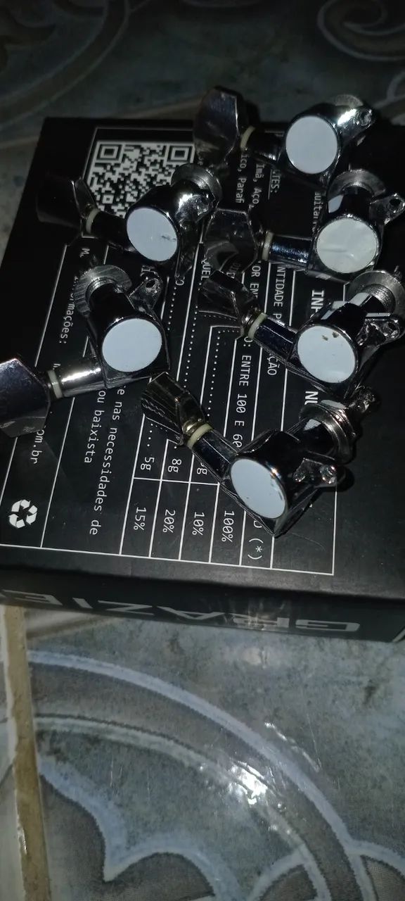 Jogo de Tarraxas cromadas para guitarra  - Foto 5