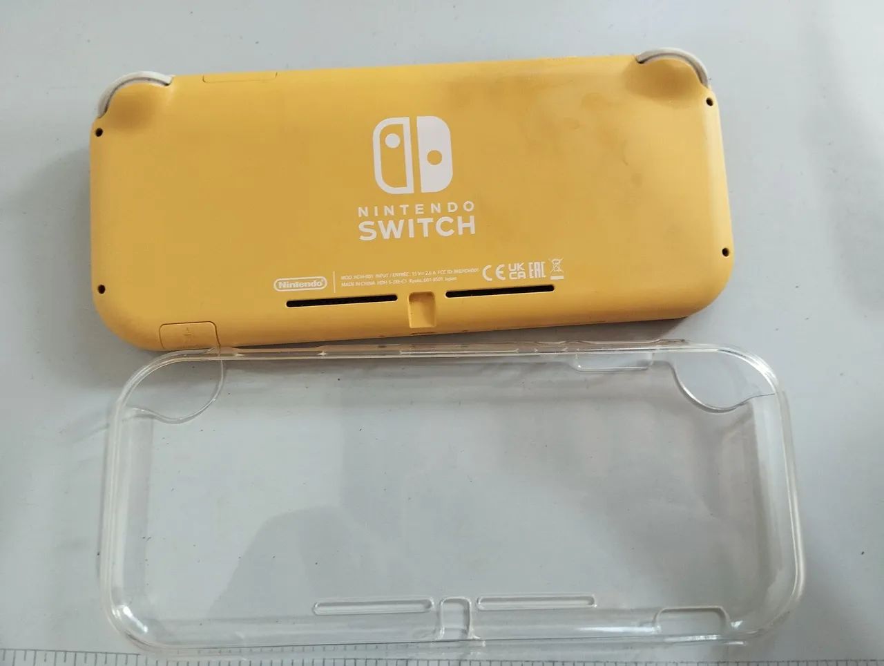Nintendo Switchライト　イエロー Nintendo Switch Lite Amarelo | Low Games