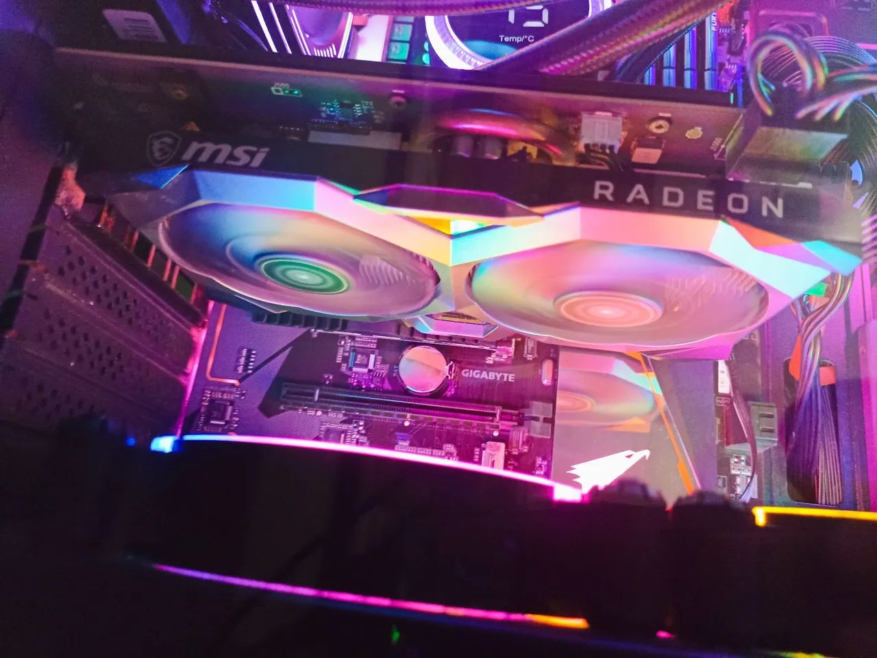 Placa de Vídeo MSI Radeon RX 5500 XT 8GB - Foto 3