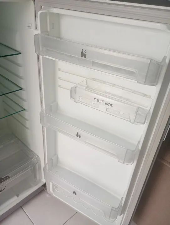 Geladeira Eletrolux  - Foto 5