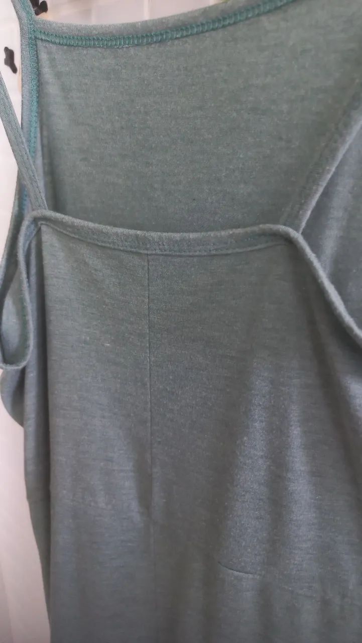 Vestido verde musgo tipo jardineira  - Foto 4