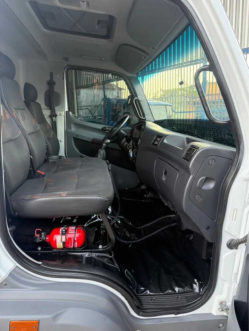 Mb 1316 baú  - Foto 2