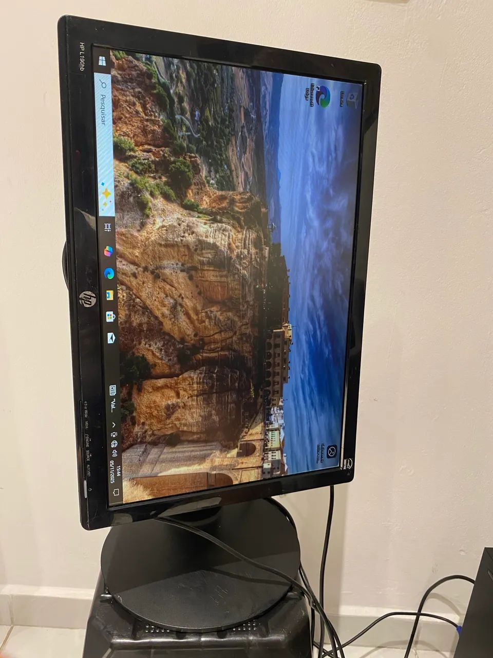 Monitor hp 64312622673921121