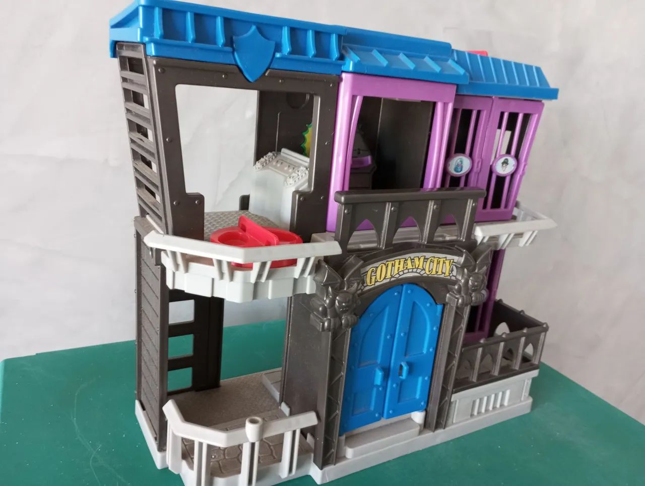 Prisão Gotham City - Batman - Foto 2