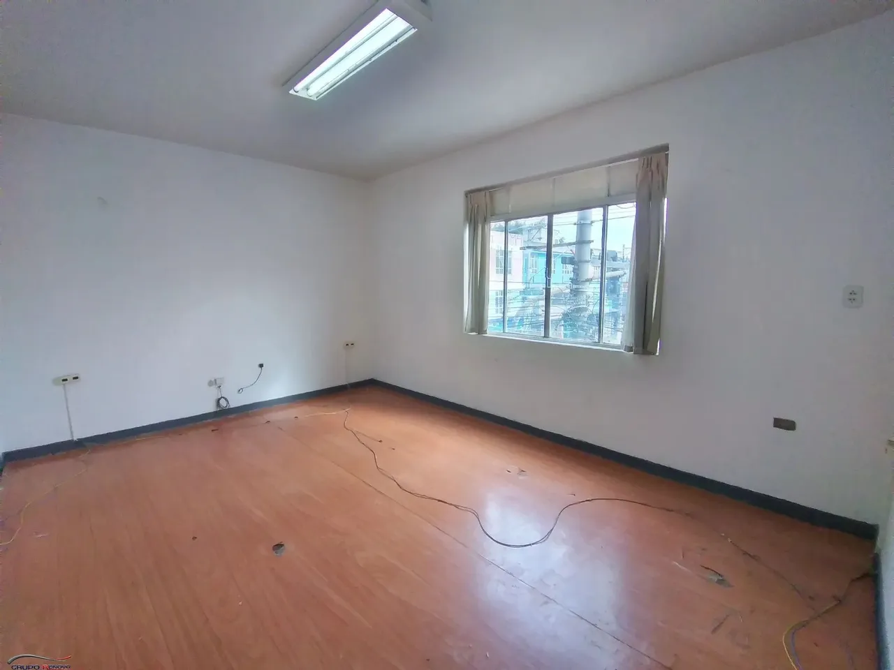 Sala Comercial - Venda - 20,00 m² - Santo Amaro, Zona Sul, S.P. - Próx Metrô Largo Treze/