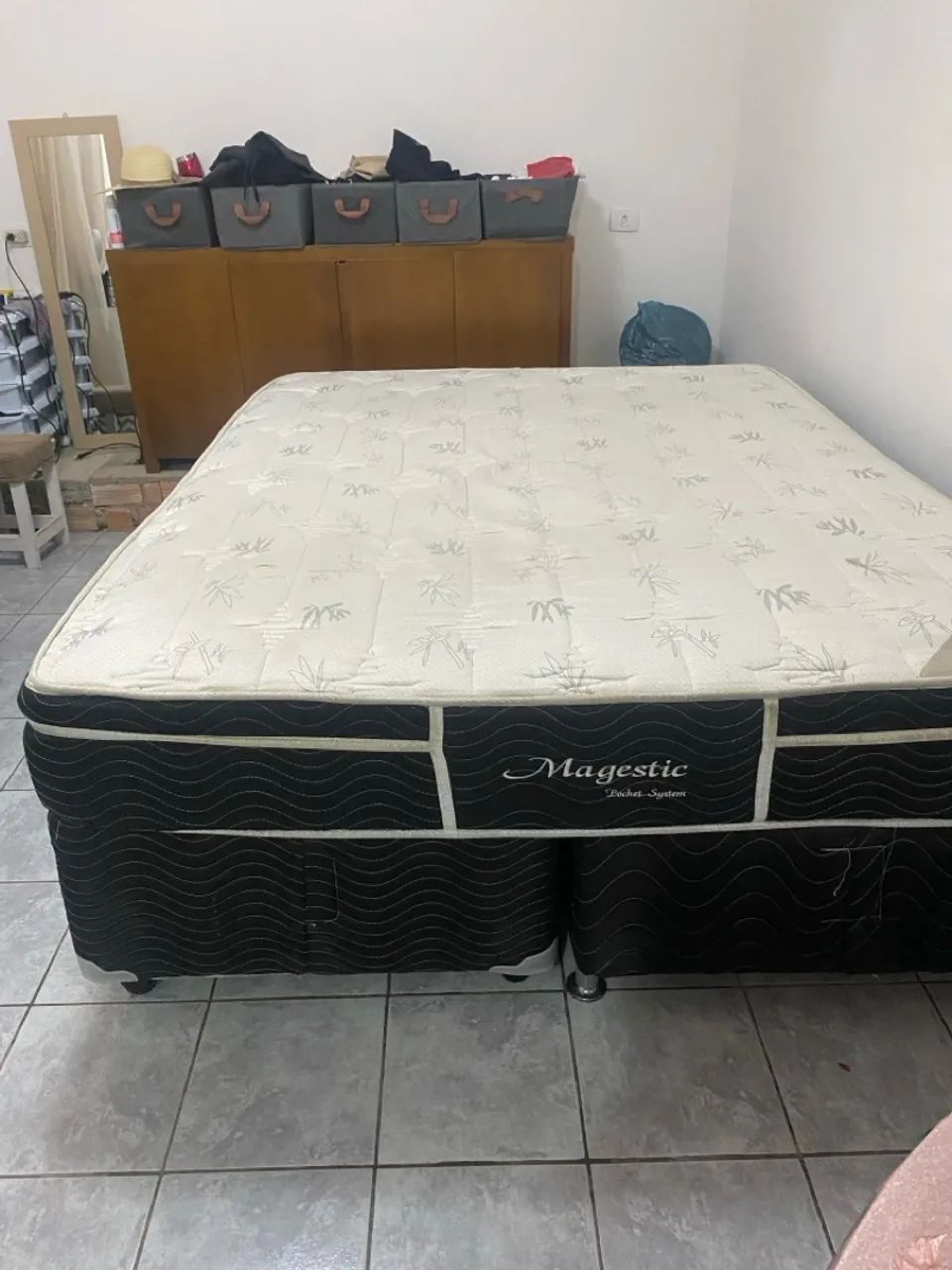 Cama king Box Majestic