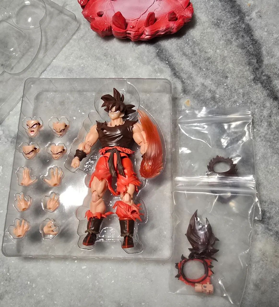 Dragon ball Z Goku Kaioken E&C lacrado com effect  - Foto 4