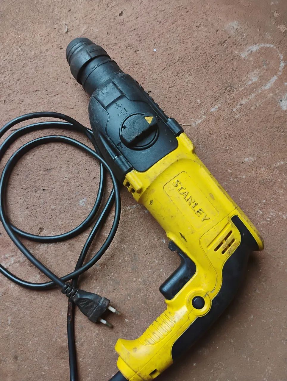 Selling a rotary hammer
