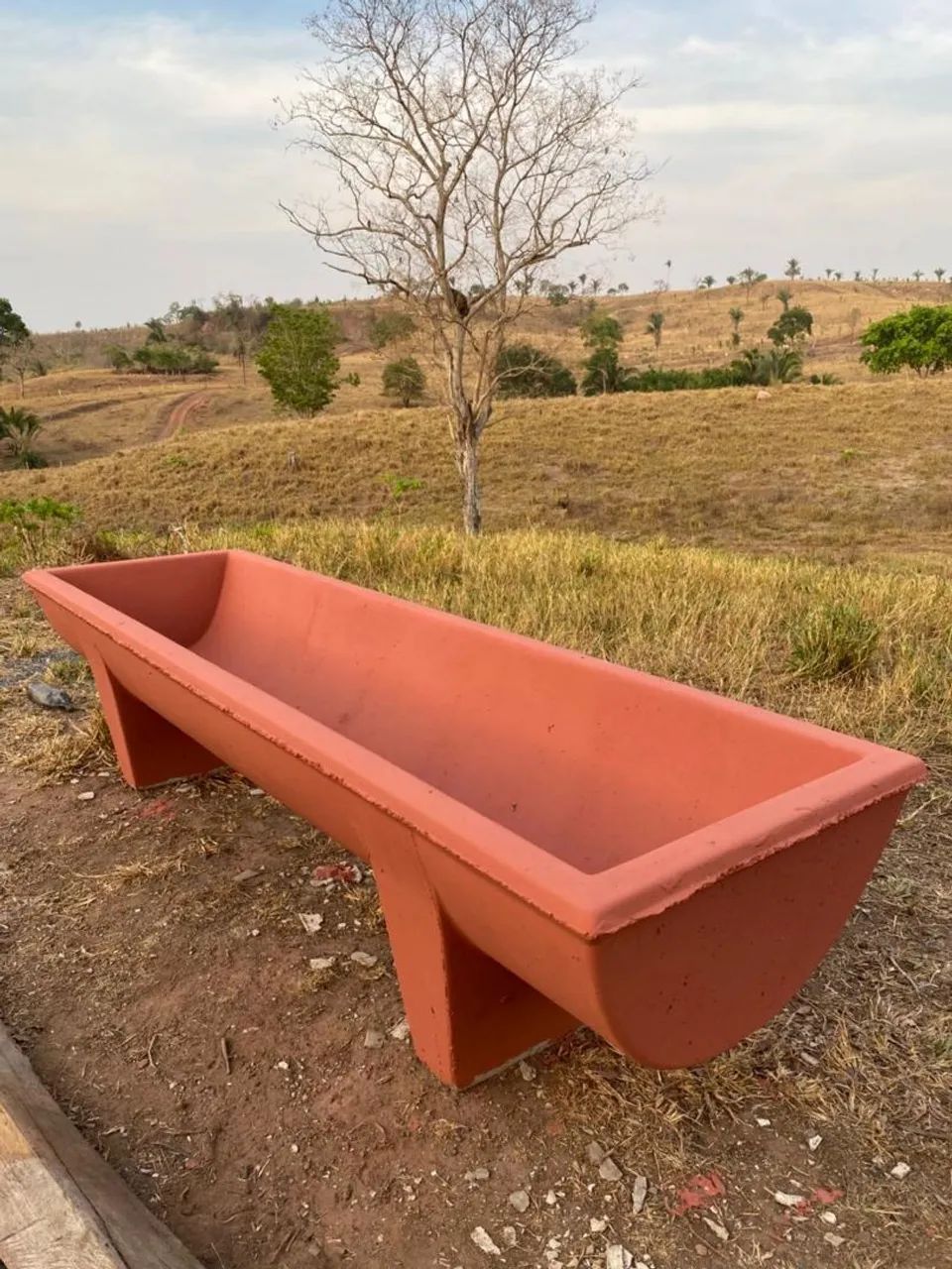 Cocho e bebedouro para animais *22 - Foto 4