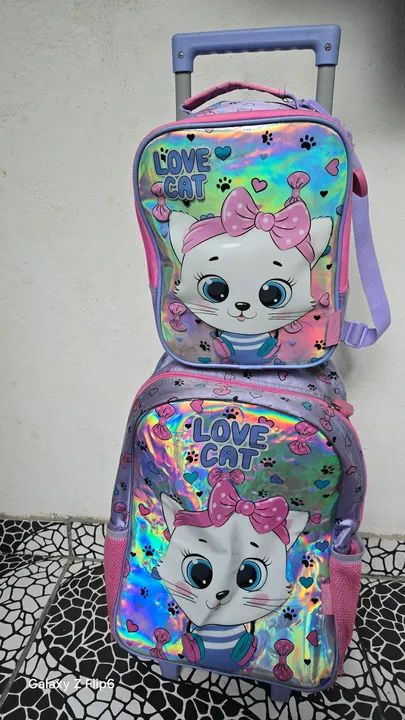 Mochila de rodinha + lancheira R$6065126497424897120