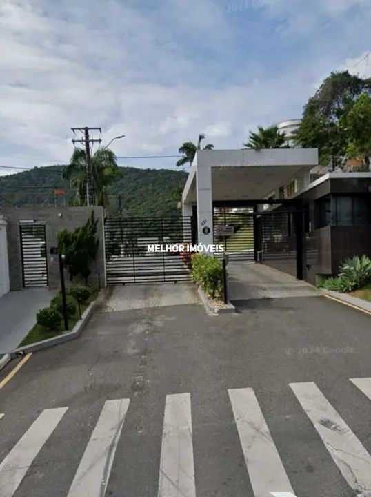 Condomínio Bella Vista Residence Club - Terreno á venda em Condomínio fechado localizado e