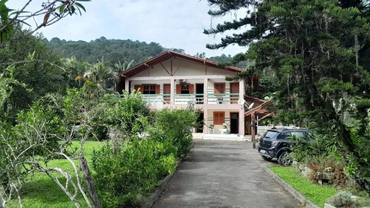 Área de terra em Sambaqui com 72.000m² - Foto 3