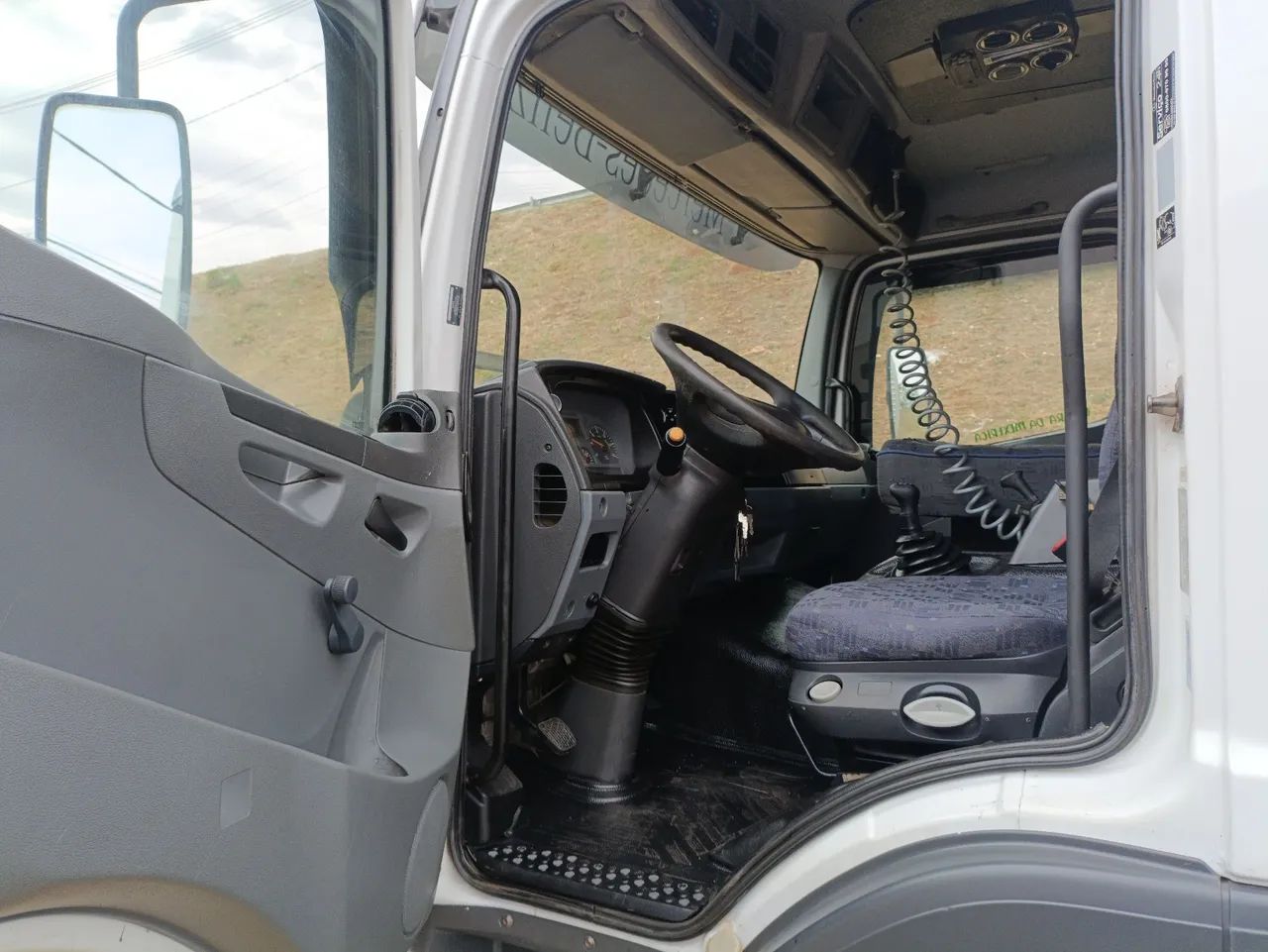 MB Atego 2428 BITRUCK 2011 baú de 9,50 - Foto 9