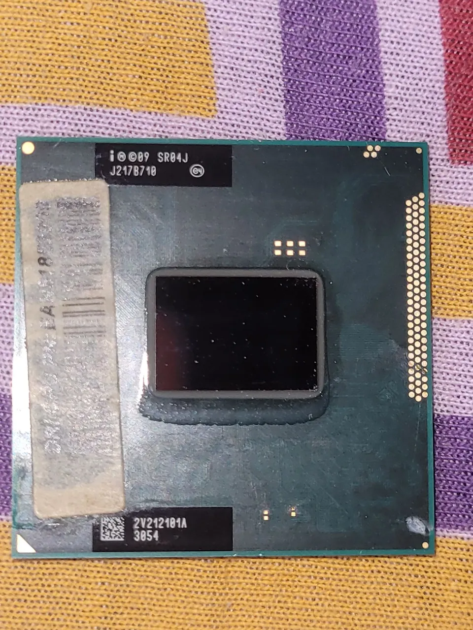 Processador Intel Core i3 SR04J 2° geração