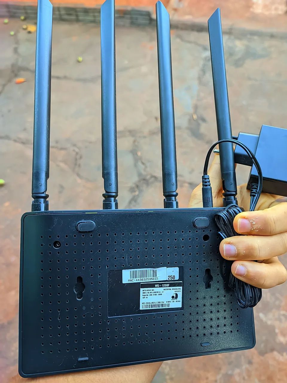 Roteador Wi-Fi Intelbras W5-1200F - Foto 2