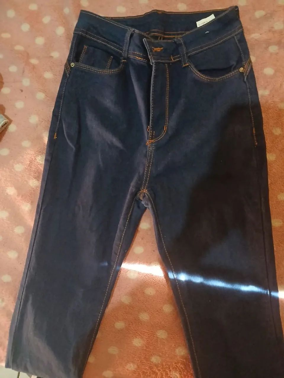 Shorts de paetês preto com cinto - Foto 4