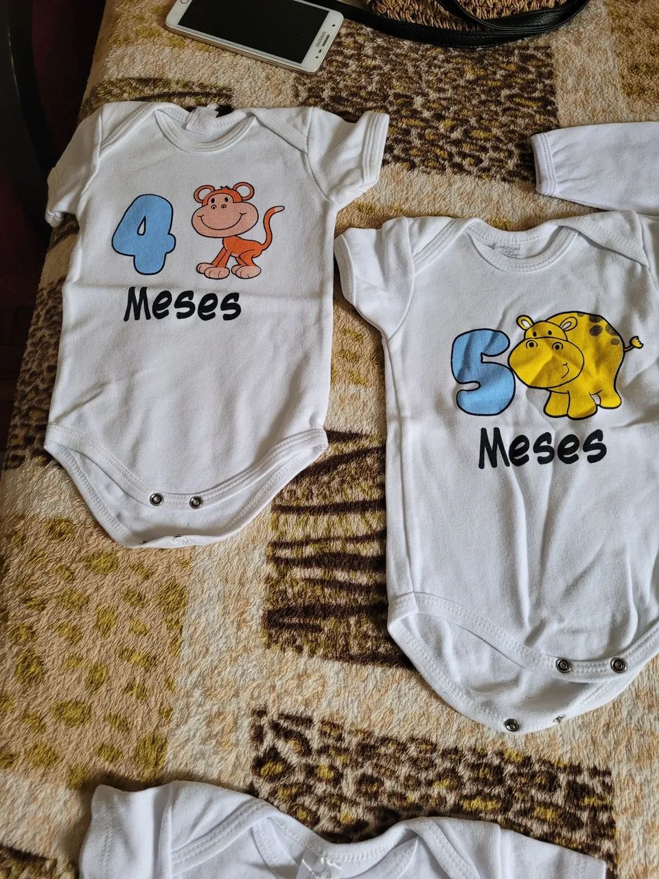  Bodies de Bebê - 6, 9 e 10 Mesversario. - Foto 2