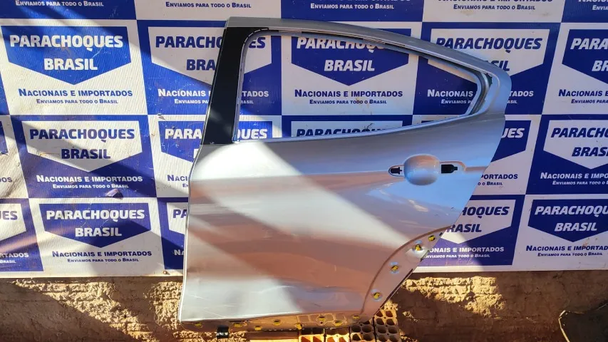 Porta traseira Fiat Pulse - usado, original, PREÇO BOM