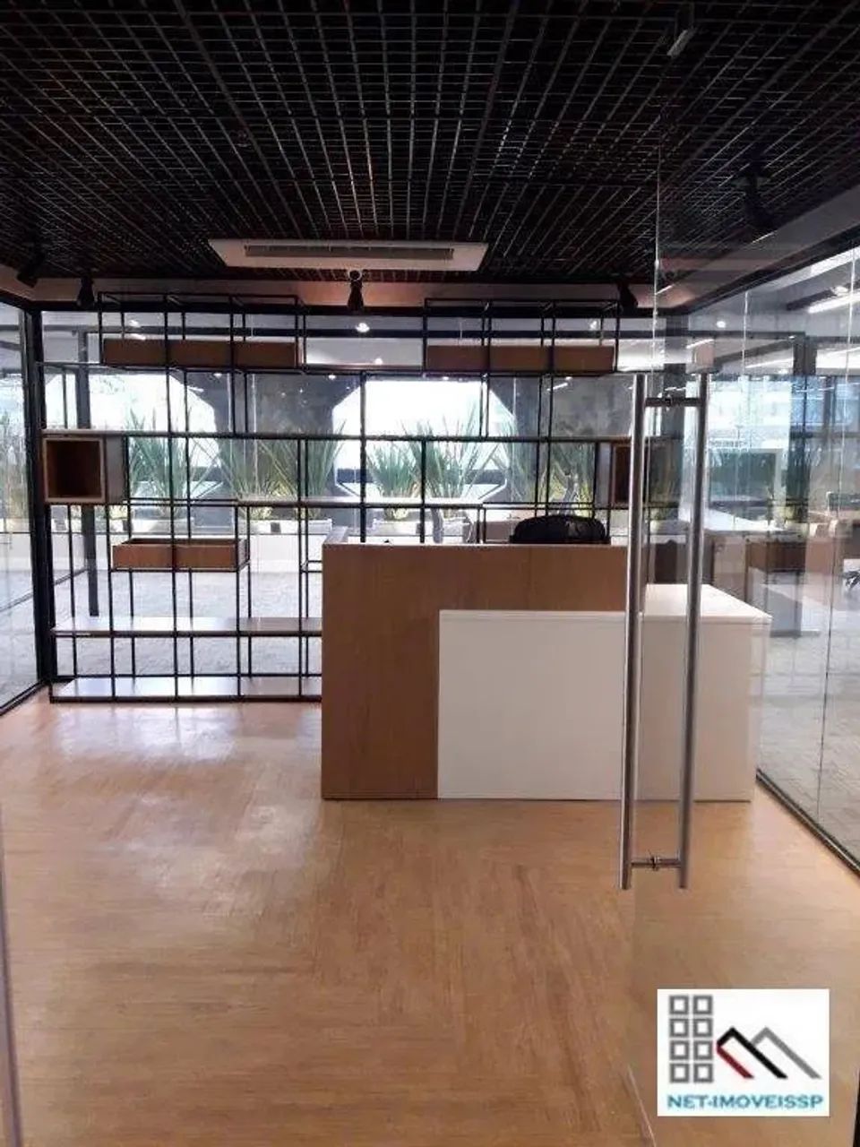 COMPRA COM RENDA GARANTIDA. LAJE COMERCIAL (258,56m²), 6 BANHEIROS, 4 VAGAS, TOTALMENTE MO - Foto 4