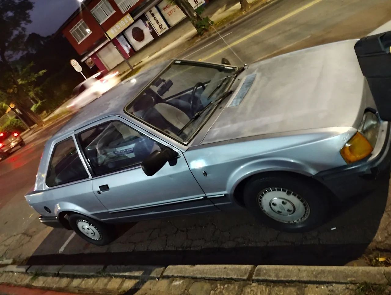 Ford Escort ghia  - Foto 2