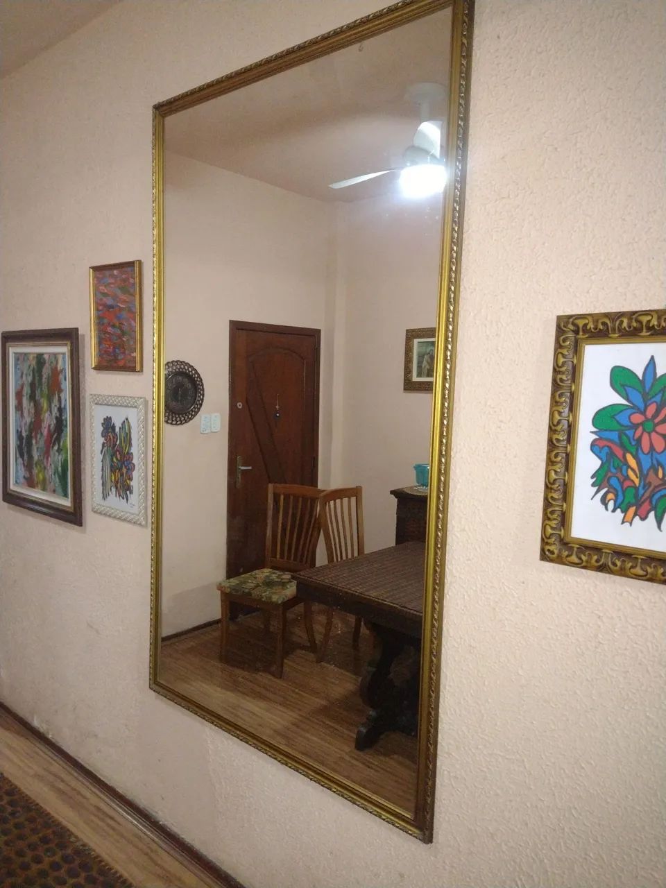 Espelho de Parede com Moldura Dourada - Foto 3