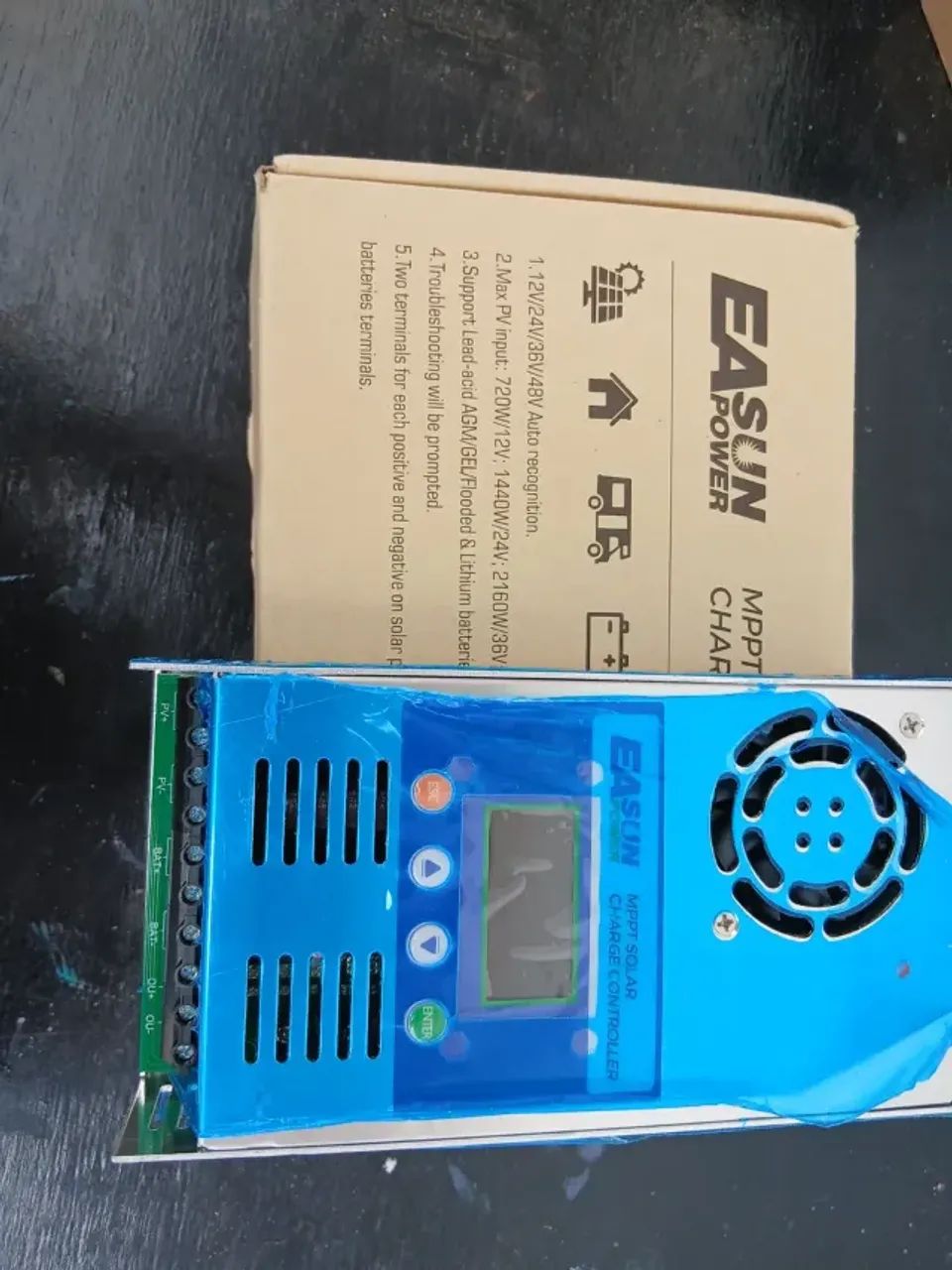 Controlador De Carga Mppt 60a Easun Power 6048 12/24/36/48 Original Novissimo na caixa - Foto 4