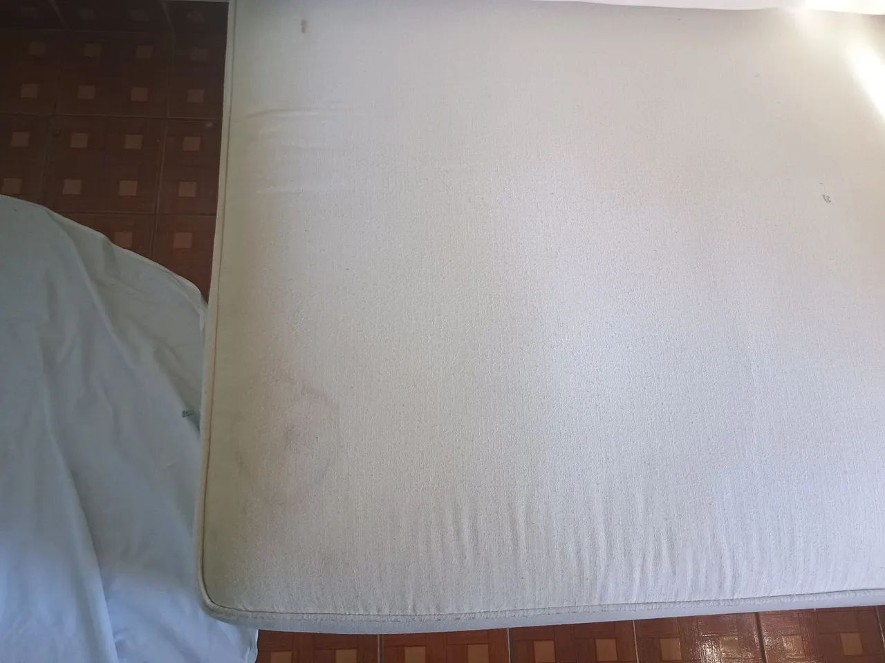 Limpeza  e higienização de estofados  - Foto 4