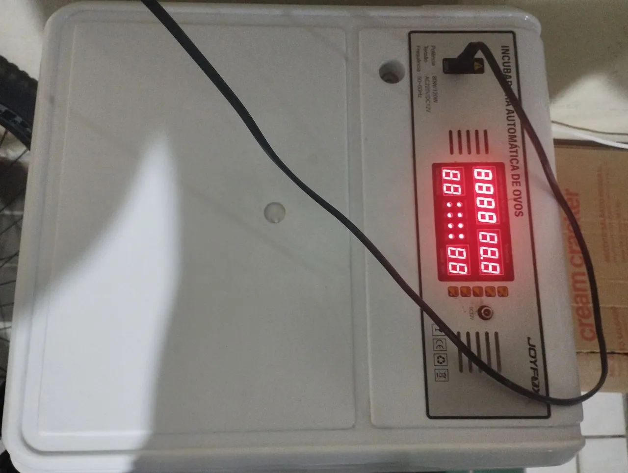 Incubadora de ovos- chocadeira  - Foto 4