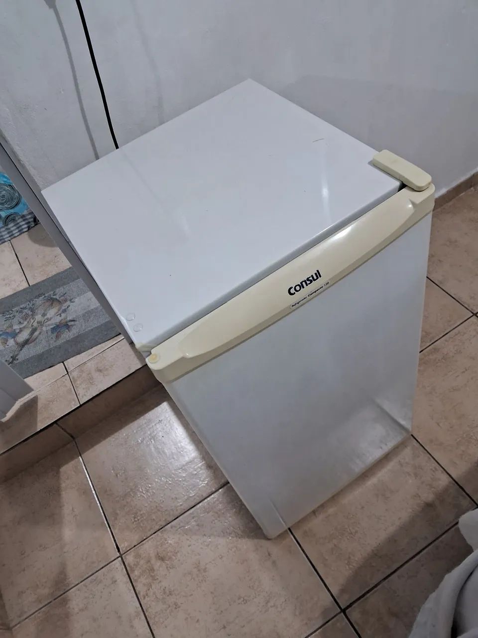 Frigobar consul 120 litros 