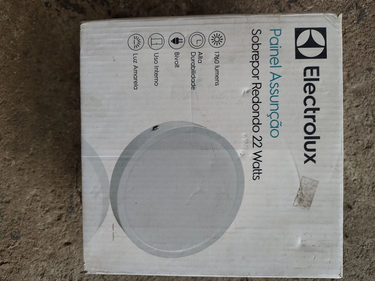 painel de led assunção 22w amarelo Eletrolux 