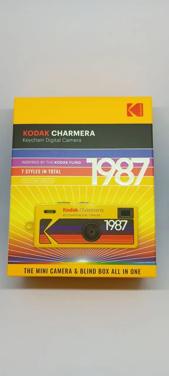 Câmera digital Kodak Charmera nova na caixa