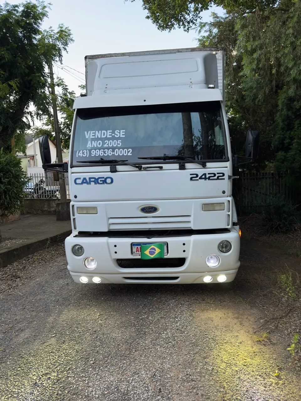 Caminhão Ford cargo 2422 